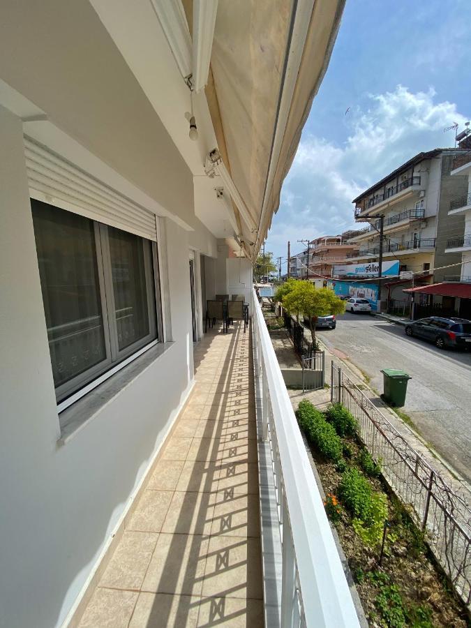 Eden Suite Paralia Exterior foto