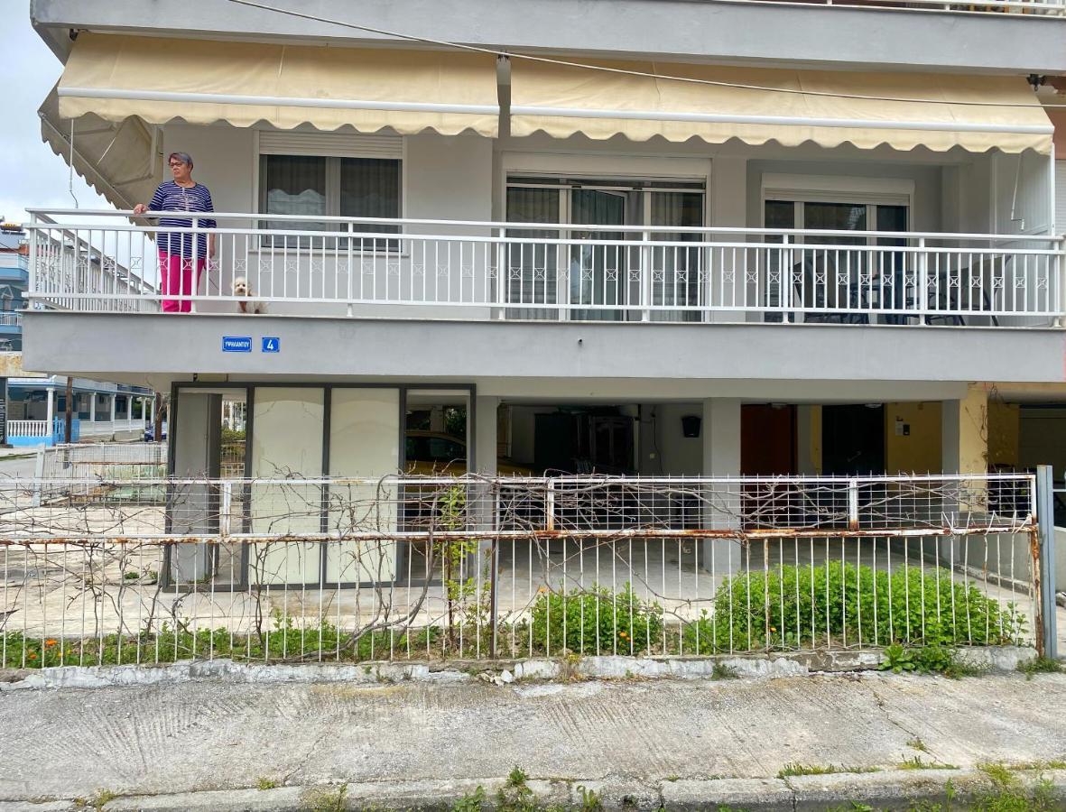 Eden Suite Paralia Exterior foto